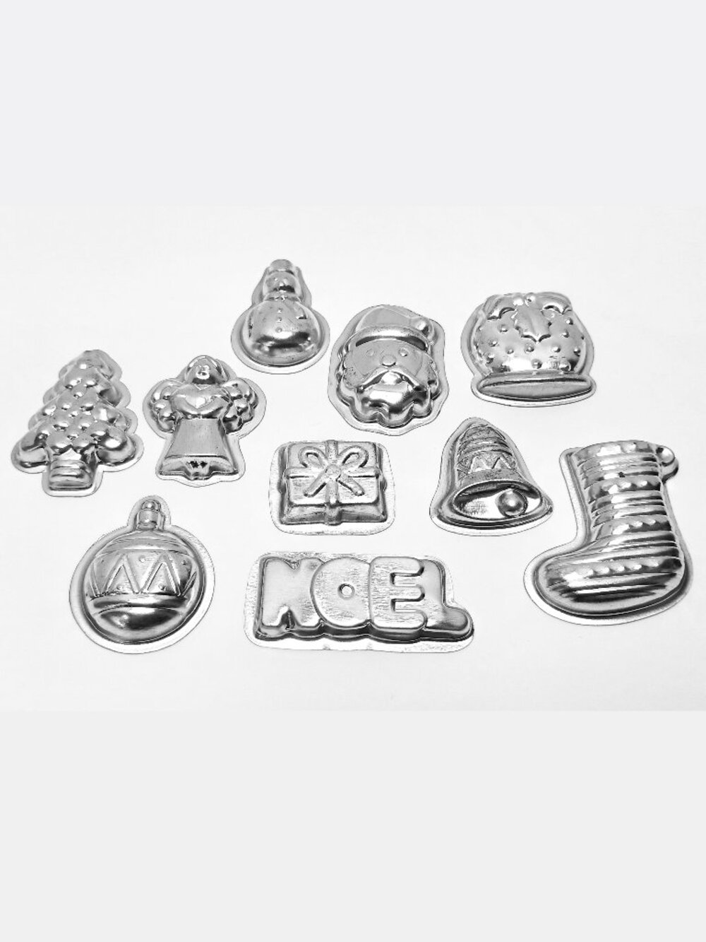 Vintage Miniature Christmas Candy / Chocolate Tin Molds, Kitchen Shop, Set 10